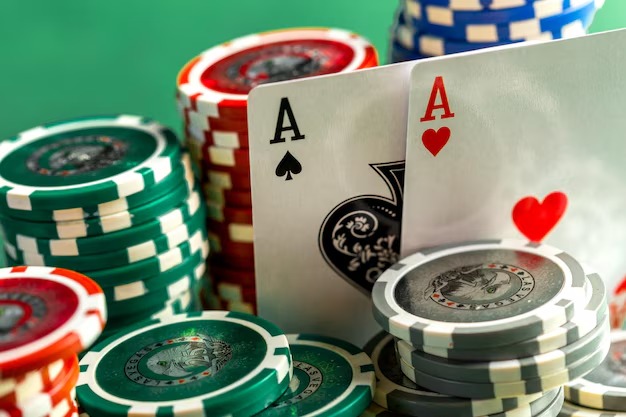 hgo909 link mobile app interface showing slot games and live casino options